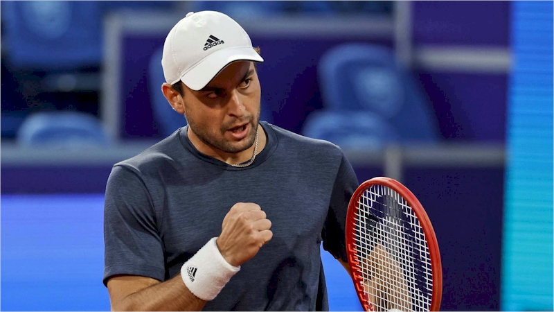 Aslan Karatsev (divulgação ATP Tour)