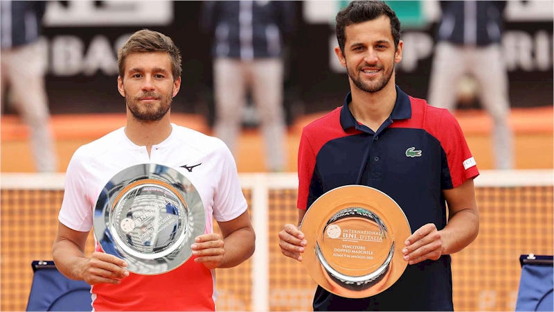 Nikola Mektic (esquerda) e Mate Pavic (divulgação ATP Tour)