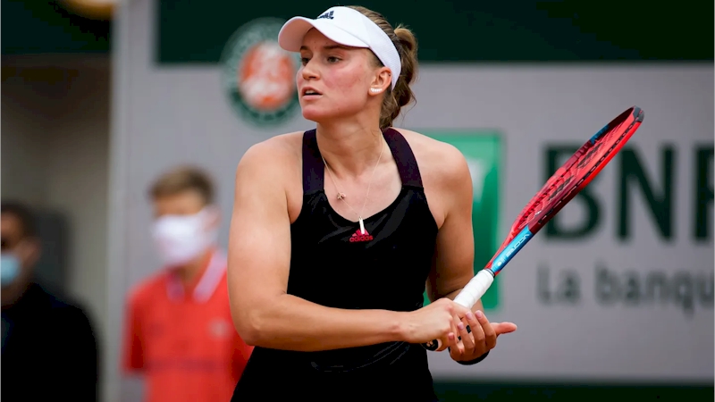 Elena Rybakina (divulgação WTA Tennis)