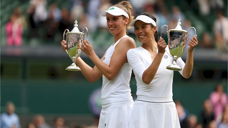 Mertens e Hsieh são as campeãs de duplas femininas em Wimbledon - tenis