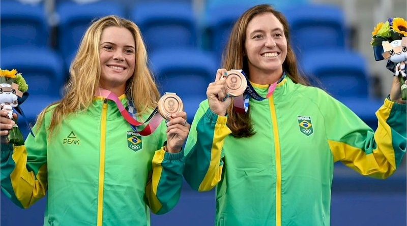 Tênis: Bronze em Tóquio, Luisa Stefani fica com o vice em duplas