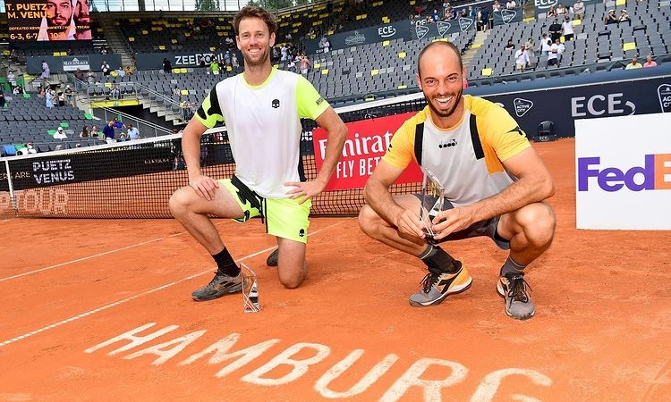 Michael Venus (esq) e Tim Puetz (reprodução Instagram)